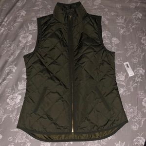 Old navy vest size XS